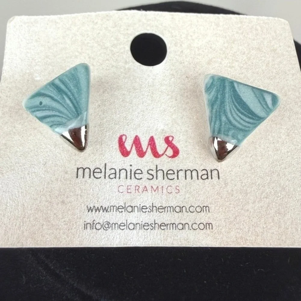 MELANIE SHERMAN Handmade Porcelain Silver‎ Stud Earrings Coastal Modernist USA